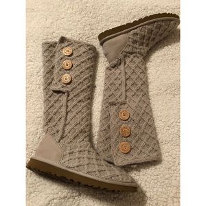 UGG Knitted Sweater Lattice Cardy ll Sz 8